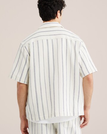 WE Fashion Comfort Fit Skjorta i beige