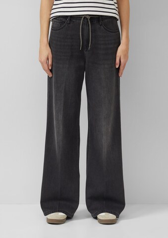 s.Oliver Regular Jeans 'Suri' in Schwarz: Vorderseite