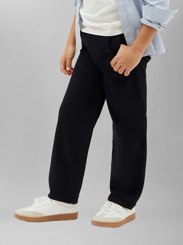 Calvin Klein Jeans Loosefit Hose in Schwarz: Vorderseite