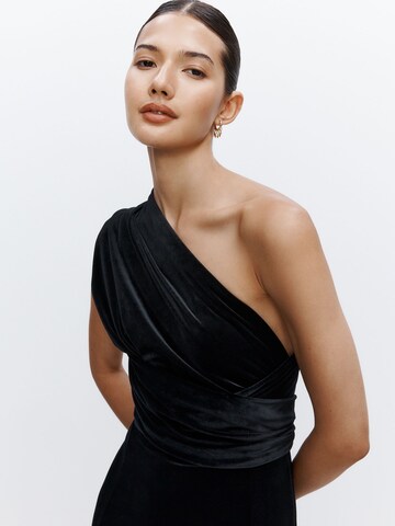 Next Kleid in Schwarz