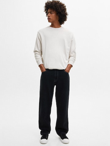 Pull&Bear Loosefit Jeans in Zwart: voorkant