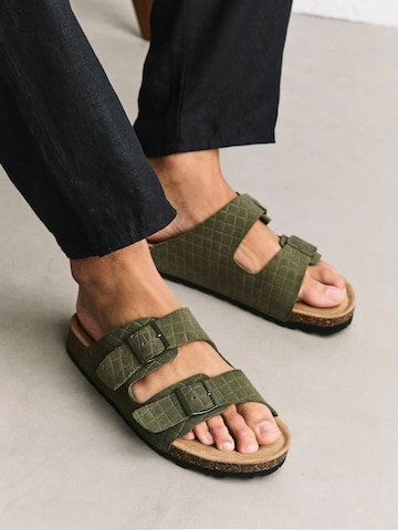 Next Mule in Green