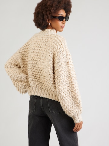 Monki Sweater in Beige