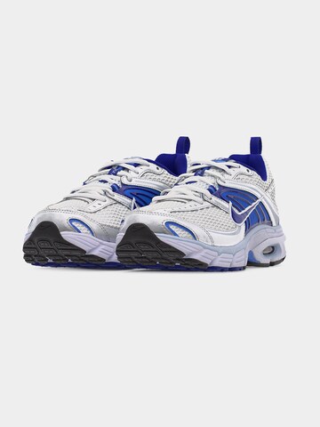 Baskets 'Air Max Moto 2K' Nike Sportswear en blanc
