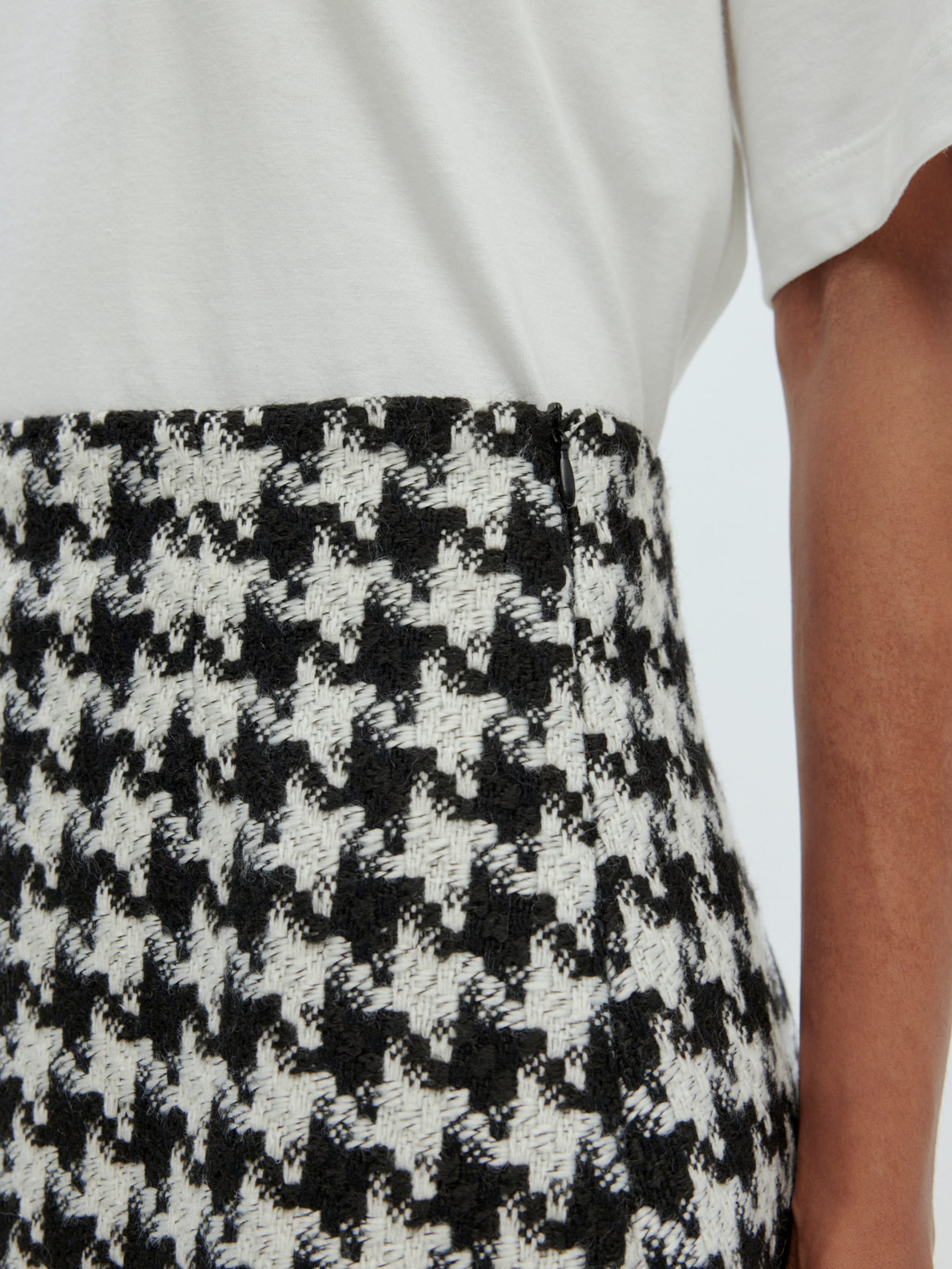 EDITED Rok 'Josie' Zwart