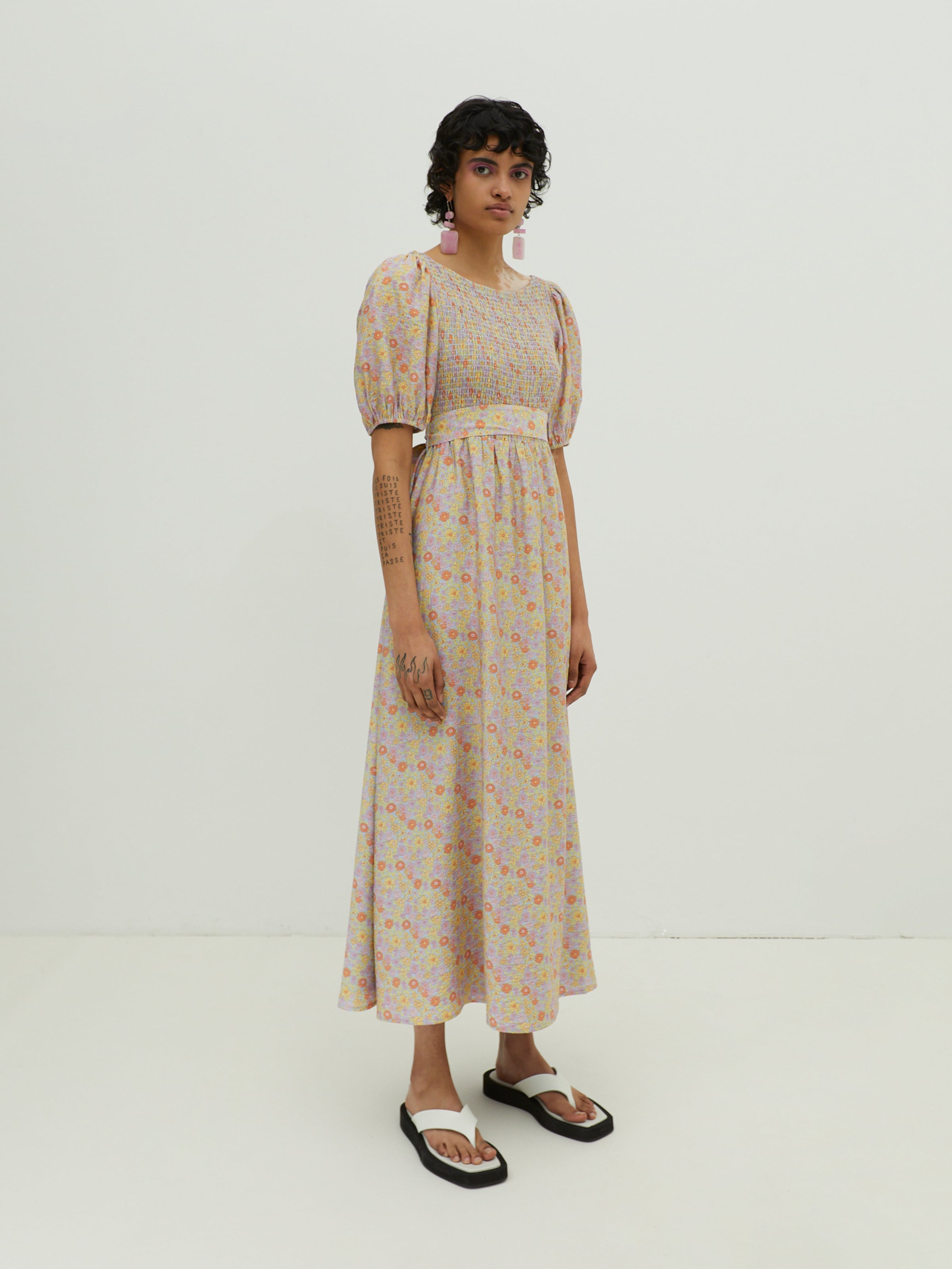 Frauen Kleider EDITED Kleid 'Karina' in Mischfarben - BX38020