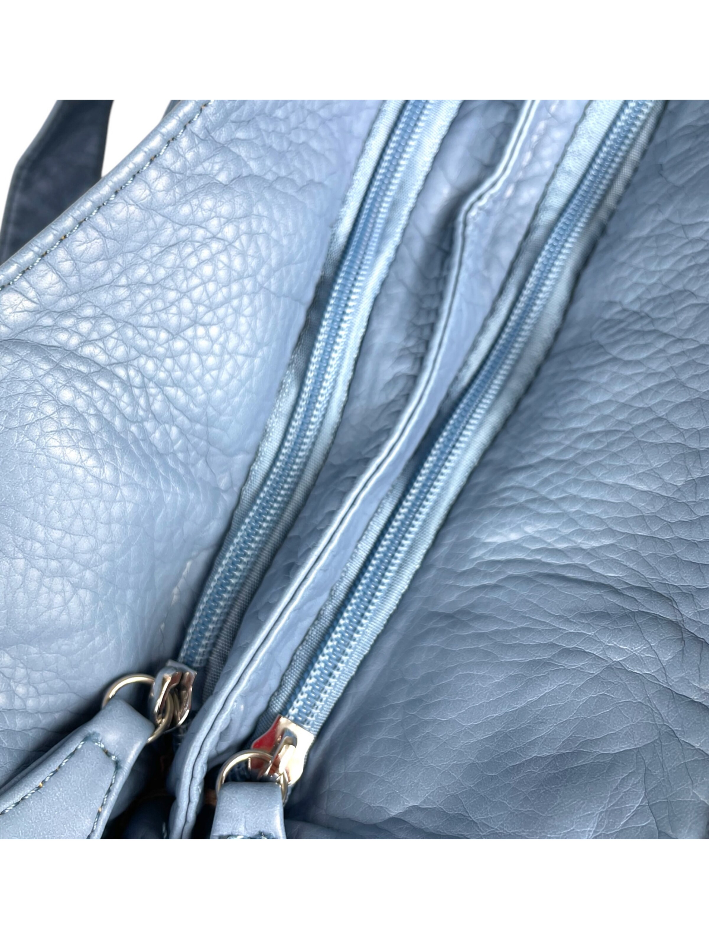 Kumixi Handbag in Blue