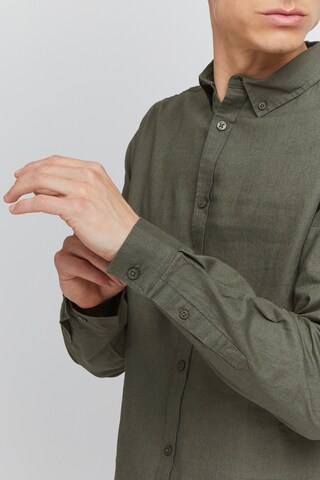 INDICODE JEANS - Ajuste regular Camisa 'Hanko' en verde