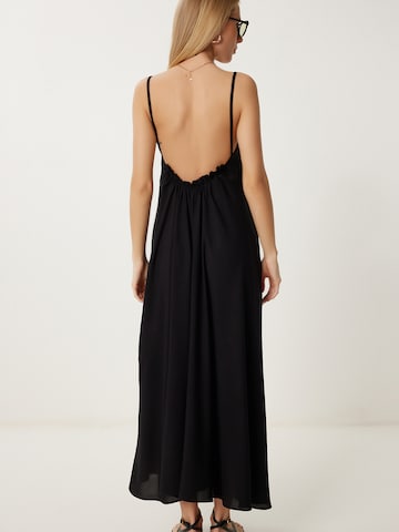 Robe d’été Happiness İstanbul en noir