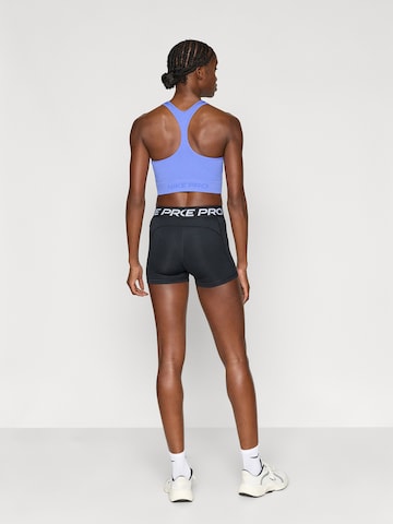 NIKE Skinny Sportshorts  'PRO 365' in Schwarz