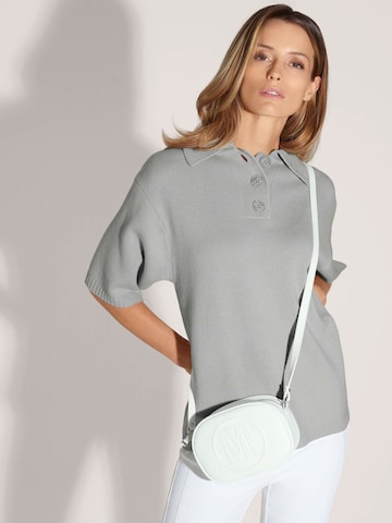 MADELEINE Trui in Grijs: voorkant