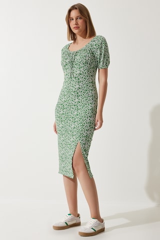 Robe Happiness İstanbul en vert