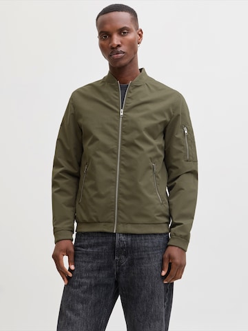 JACK & JONES Regular fit Between-Season Jacket 'JJERUSH' in Green: front