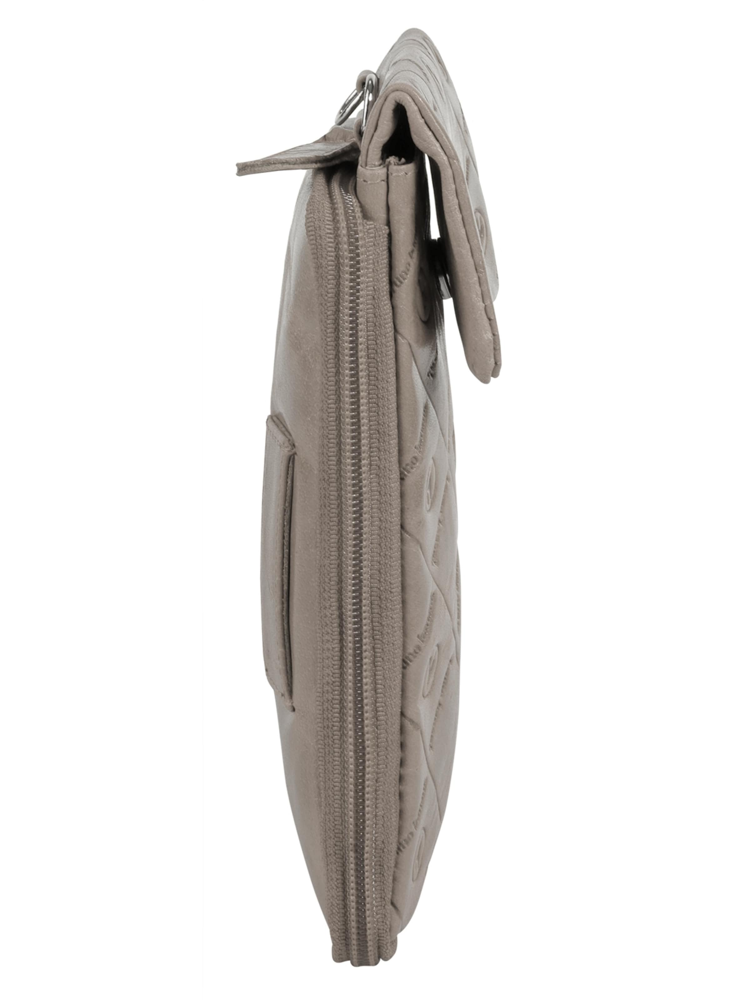 Bruno Banani Umhängetasche‌‌‌‌‌‌‌‌‌‌ in Grau