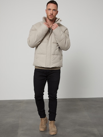 DAN FOX APPAREL Between-Season Jacket 'Flynn' in Beige