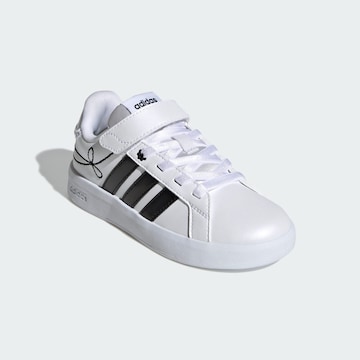 ADIDAS SPORTSWEAR Σνίκερ 'Grand Court 3.0' σε λευκό