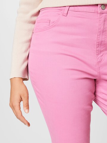 Noisy May Curve Skinny Jeans 'CALLIE' in Roze