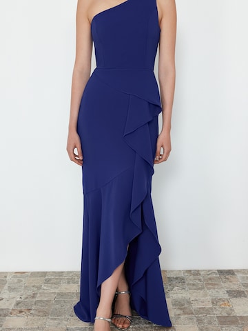 Robe de soirée Trendyol en bleu