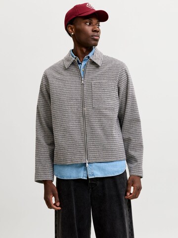 JACK & JONES Tussenjas in Zwart: voorkant