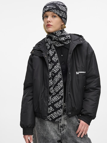 KARL LAGERFELD JEANS Hue i sort: forside