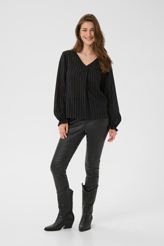 Cream Blouse 'Betina' in Zwart