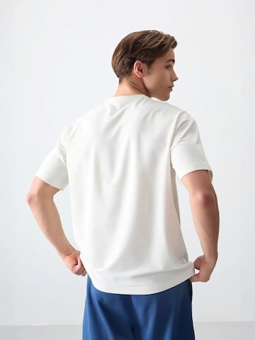 T-Shirt Tommy Life en blanc