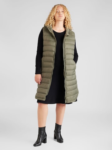 Gilet 'MELODY' ONLY Carmakoma en vert : devant