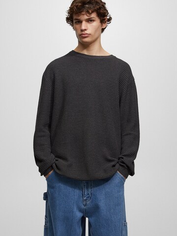 Pull-over Pull&Bear en gris : devant