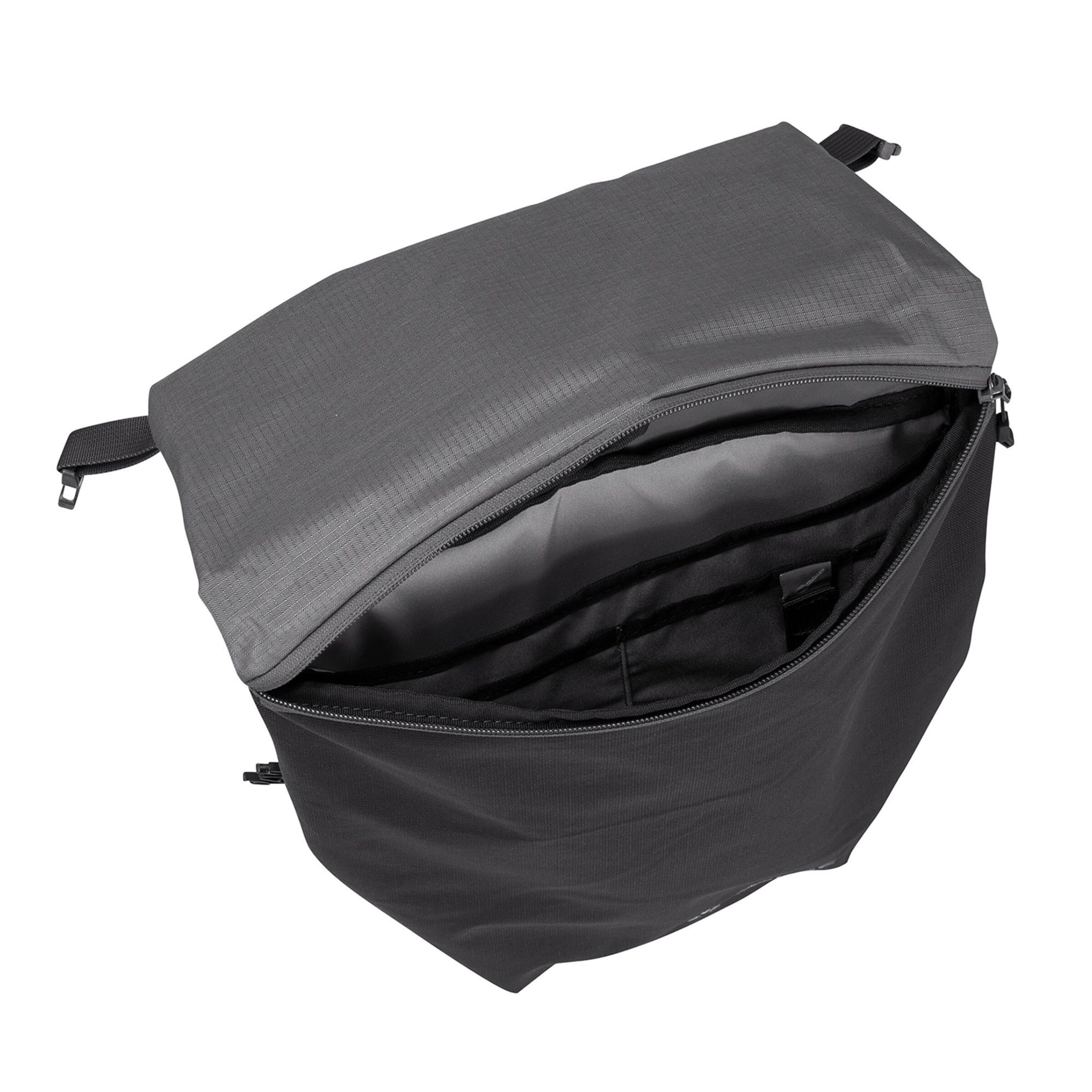 VAUDE Sports backpack 'Unuk II' in Black