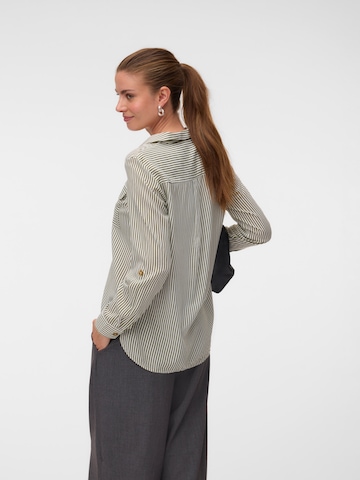 VERO MODA - Blusa 'VMBUMPY' en verde