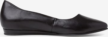 TAMARIS Ballet Flats in Black