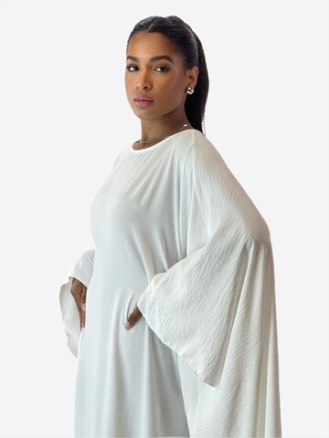 Robe Elara en blanc