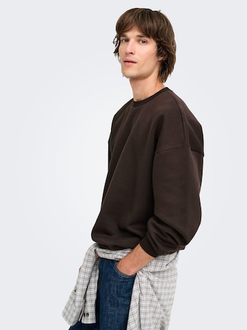 Only & Sons - Sudadera 'ONSCeres' en marrón