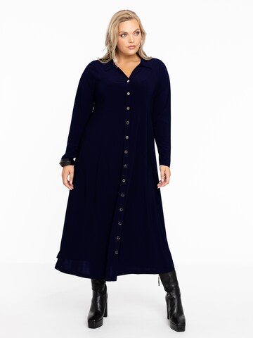 Yoek Shirt Dress in Blue