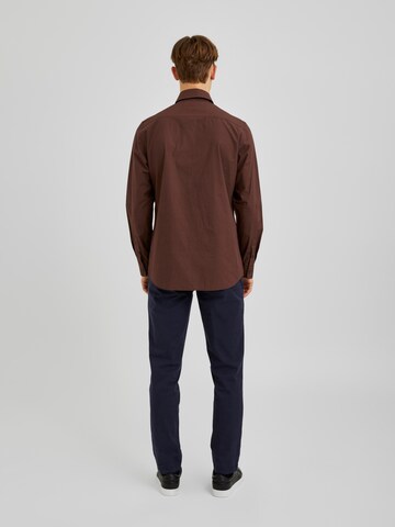 Bertoni Slim fit Overhemd 'Balder' in Rood