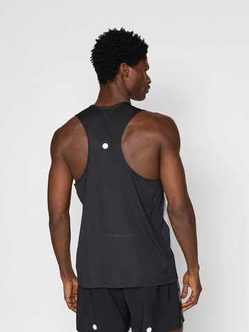 ASICS Toiminnallinen paita 'ROAD' värissä musta