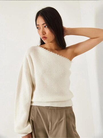Pullover di Bianco Lucci in beige