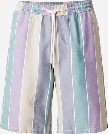 Iriedaily Regular Housut 'Samuel' värissä lila: etupuoli