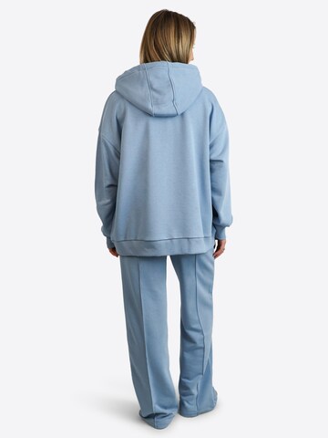 TATES Sweatshirt in Blue