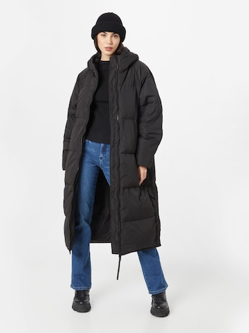 ICHI Χειμερινό παλτό 'BUNALA' σε μαύρο