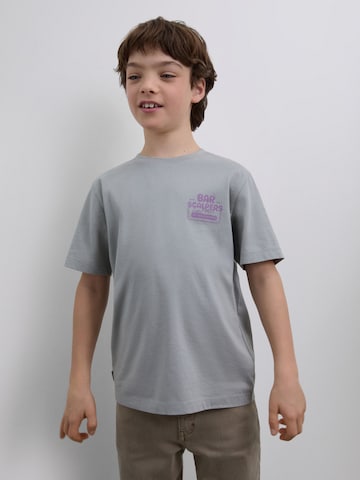 Tricou 'Calamares' de la Scalpers pe gri