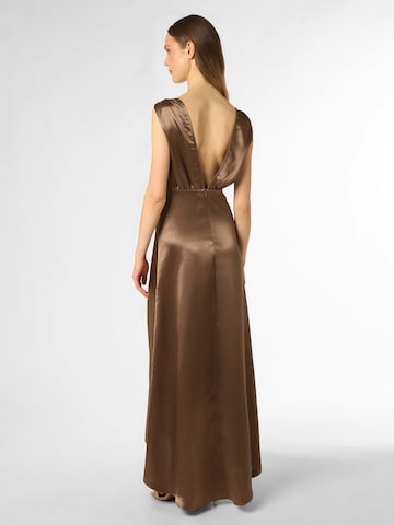 VILA - Vestido de noche 'Sittas' en marrón