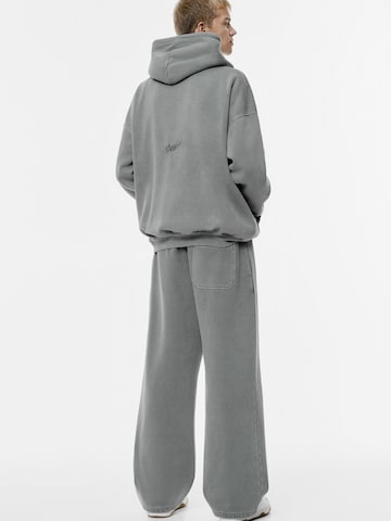 Pull&Bear Wide Leg Hose in Grau