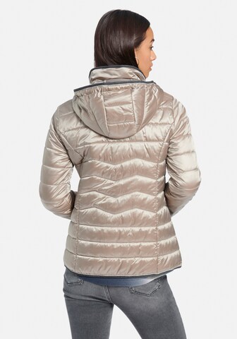 Veste mi-saison 'Wärmende Steppjacke' Peter Hahn en beige