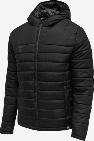 Hummel Sportjacke in Schwarz