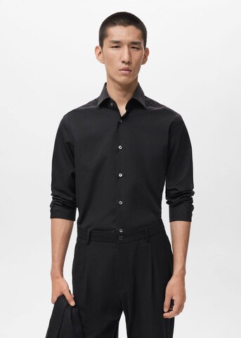 MANGO MAN Slim fit Button Up Shirt 'Bilbao' in Black: front
