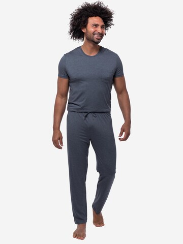 Mey Pyjama kort 'Jefferson' in Grijs