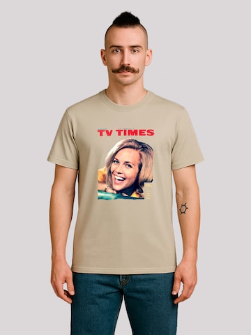 T-Shirt 'TV Times Honor Blackman 1964 Cover' F4NT4STIC en beige : devant