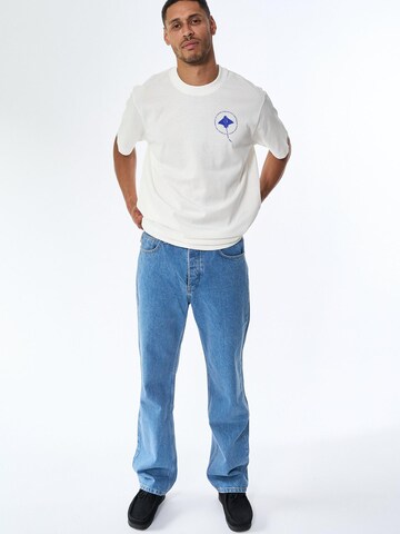 Legends Loosefit Jeans in Blau: Vorderseite