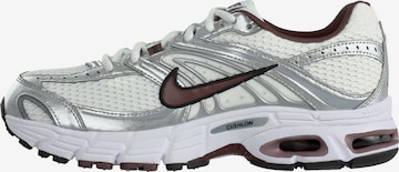 Baskets basses 'AIR MAX MOTO 2K' Nike Sportswear en blanc : devant